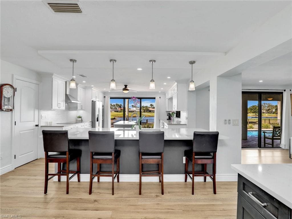 356 Nassau Ct, Marco Island, FL 34145-6