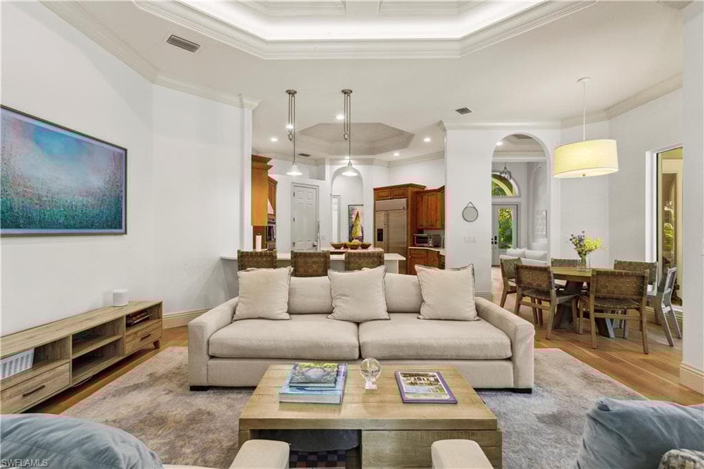 4747 7th Ave SW, Naples, FL 34119-14