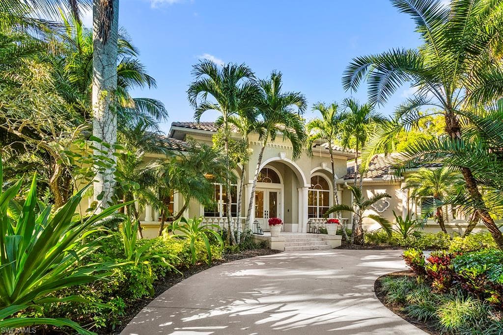 4747 7th Ave SW, Naples, FL 34119-1
