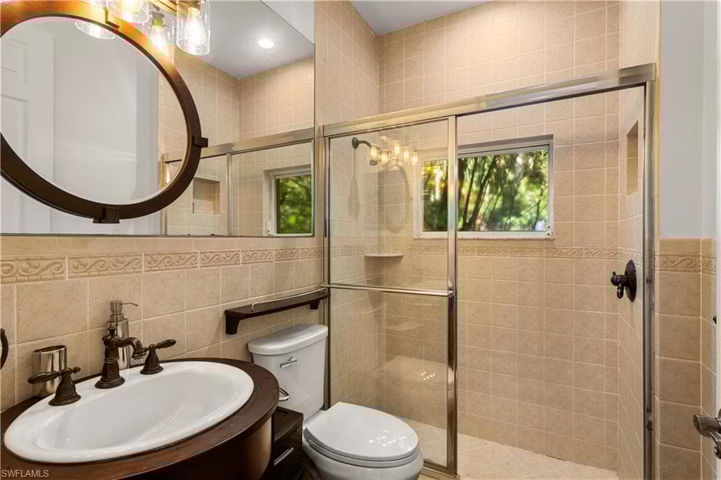 4747 7th Ave SW, Naples, FL 34119-34