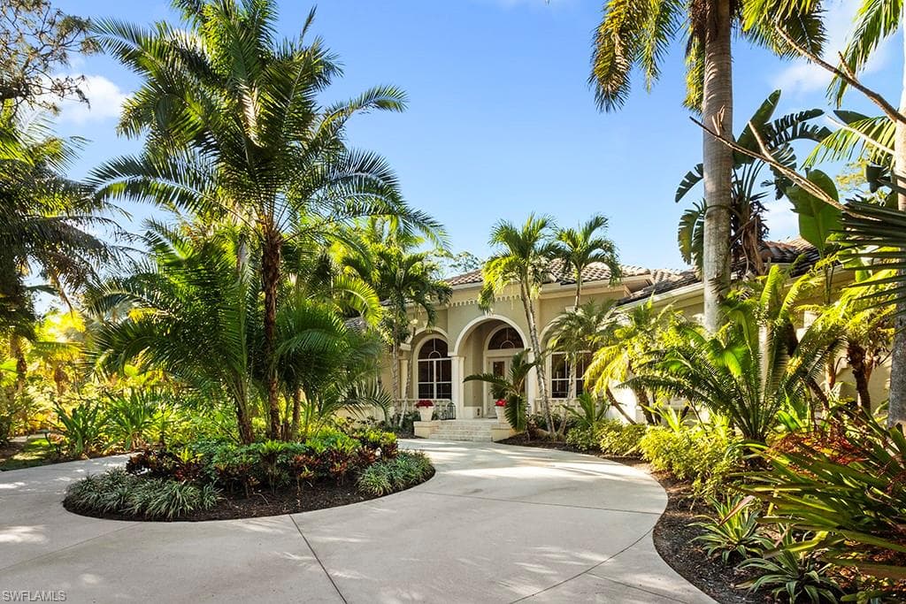 4747 7th Ave SW, Naples, FL 34119-36
