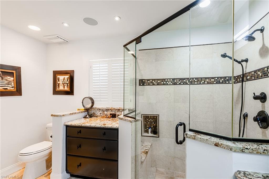 828 Barfield Dr, Marco Island, FL 34145-12