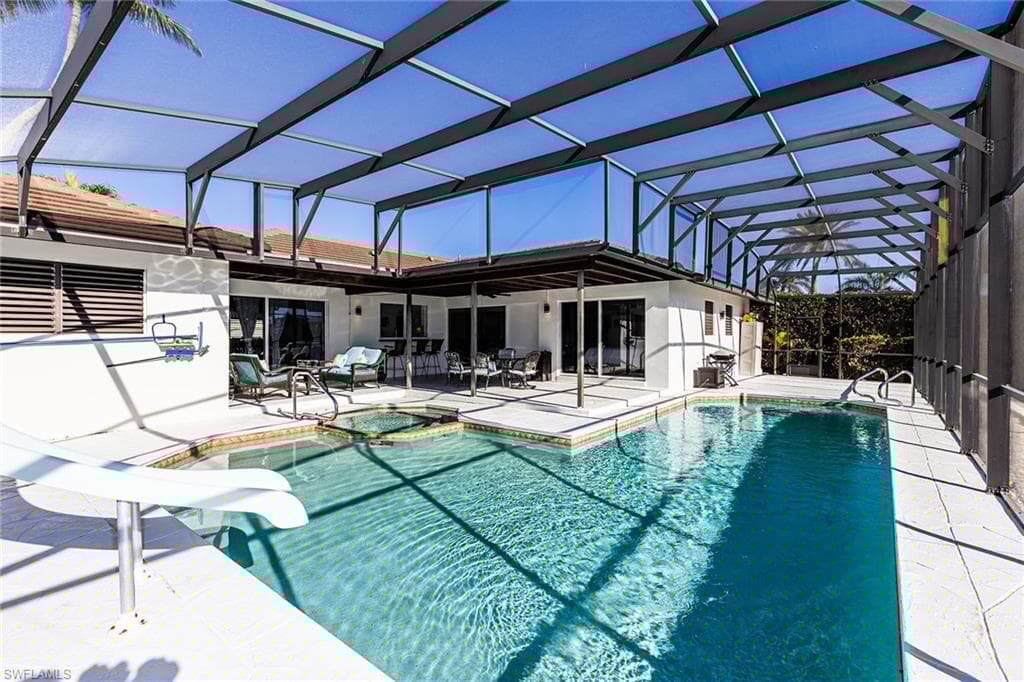 828 Barfield Dr, Marco Island, FL 34145-20