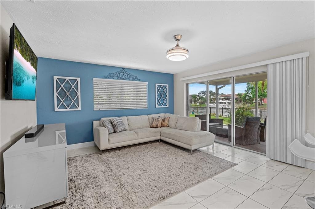 2226 Santiago Ave, Fort Myers, FL 33905-12