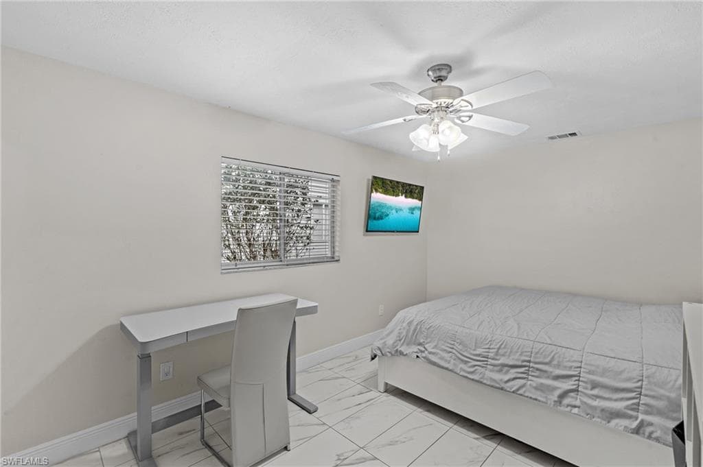 2226 Santiago Ave, Fort Myers, FL 33905-21