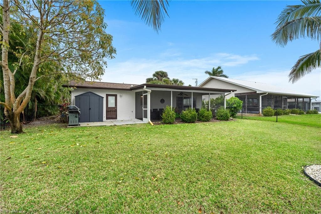 2226 Santiago Ave, Fort Myers, FL 33905-36