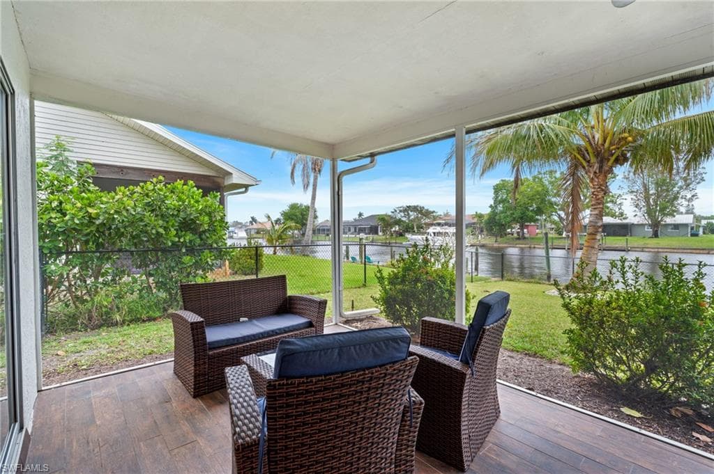 2226 Santiago Ave, Fort Myers, FL 33905-4