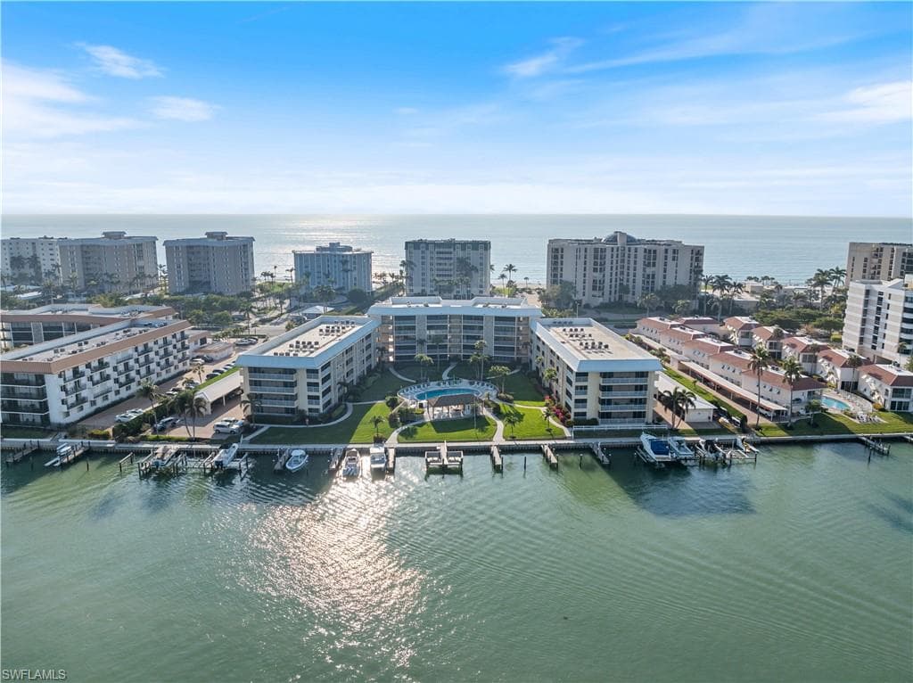 3000 Gulf Shore Blvd N 215, Naples, FL 34103-20