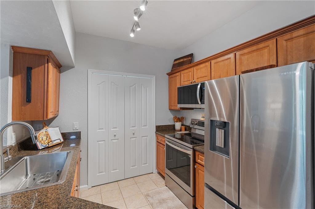 12965 Positano Cir 304, Naples, FL 34105-16