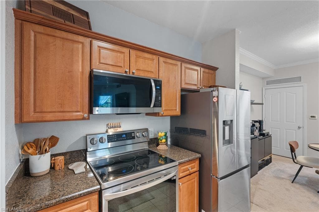 12965 Positano Cir 304, Naples, FL 34105-18