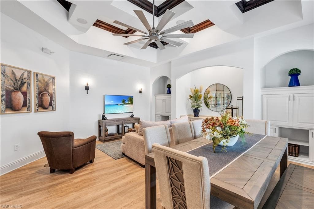12965 Positano Cir 304, Naples, FL 34105-35