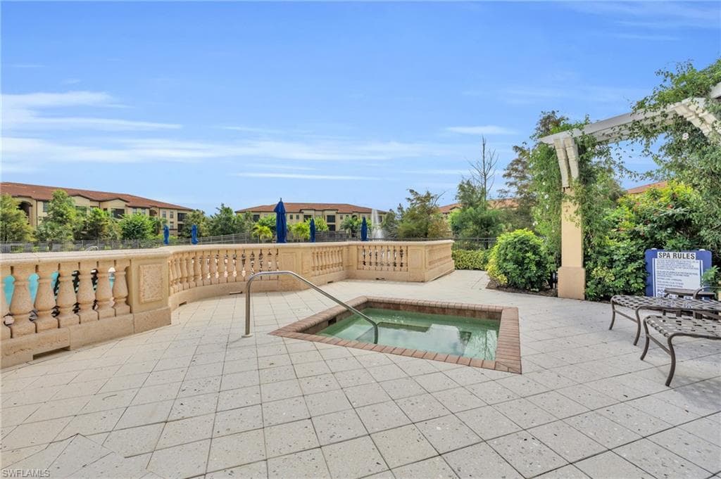 12965 Positano Cir 304, Naples, FL 34105-41