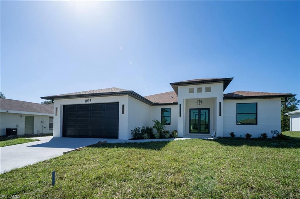 3003 52nd St W, Lehigh Acres, FL 33971-1