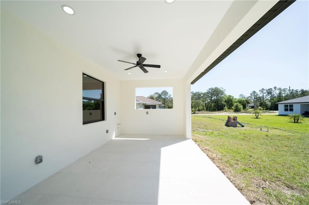 3003 52nd St W, Lehigh Acres, FL 33971-35