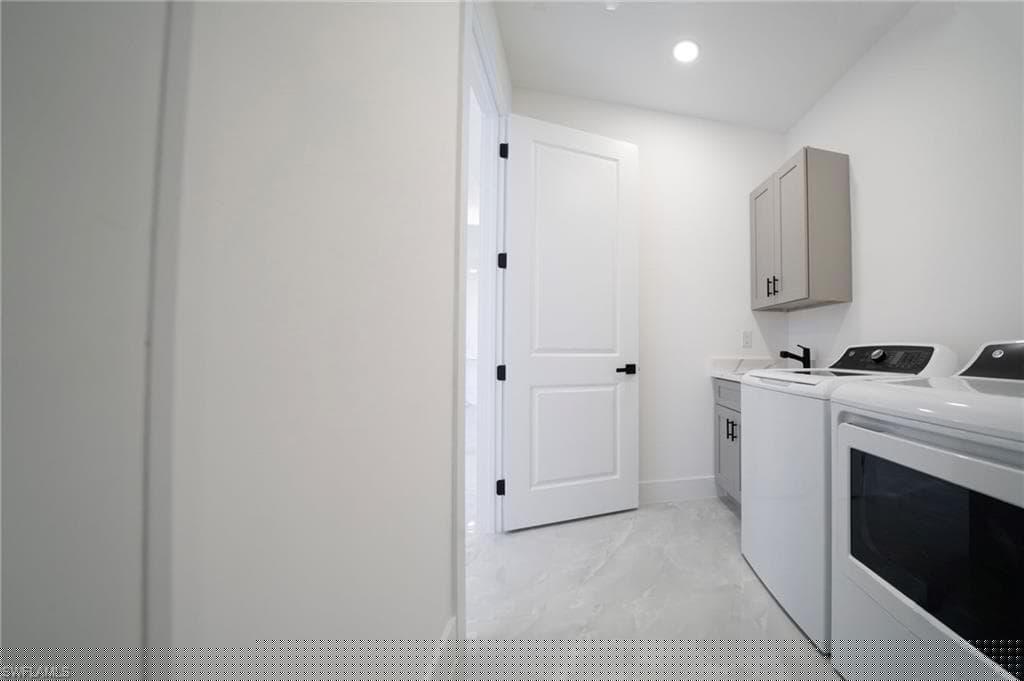 3005 52nd St W, Lehigh Acres, FL 33971-35
