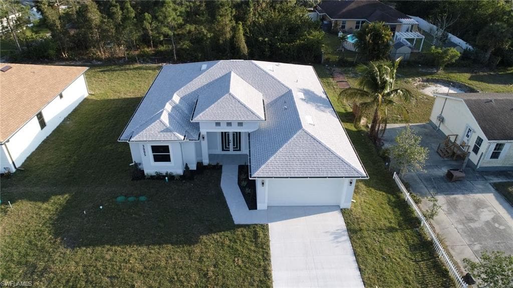 3005 52nd St W, Lehigh Acres, FL 33971-36
