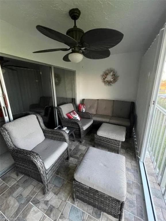 163 Palm Dr 2878, Naples, FL 34112-8