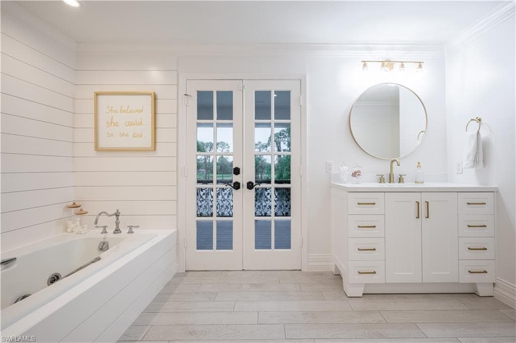 13189 Valewood Dr, Naples, FL 34119-29