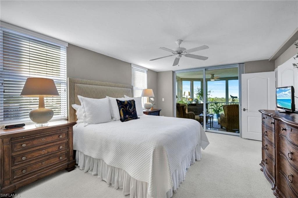 6585 Nicholas Blvd 404, Naples, FL 34108-16