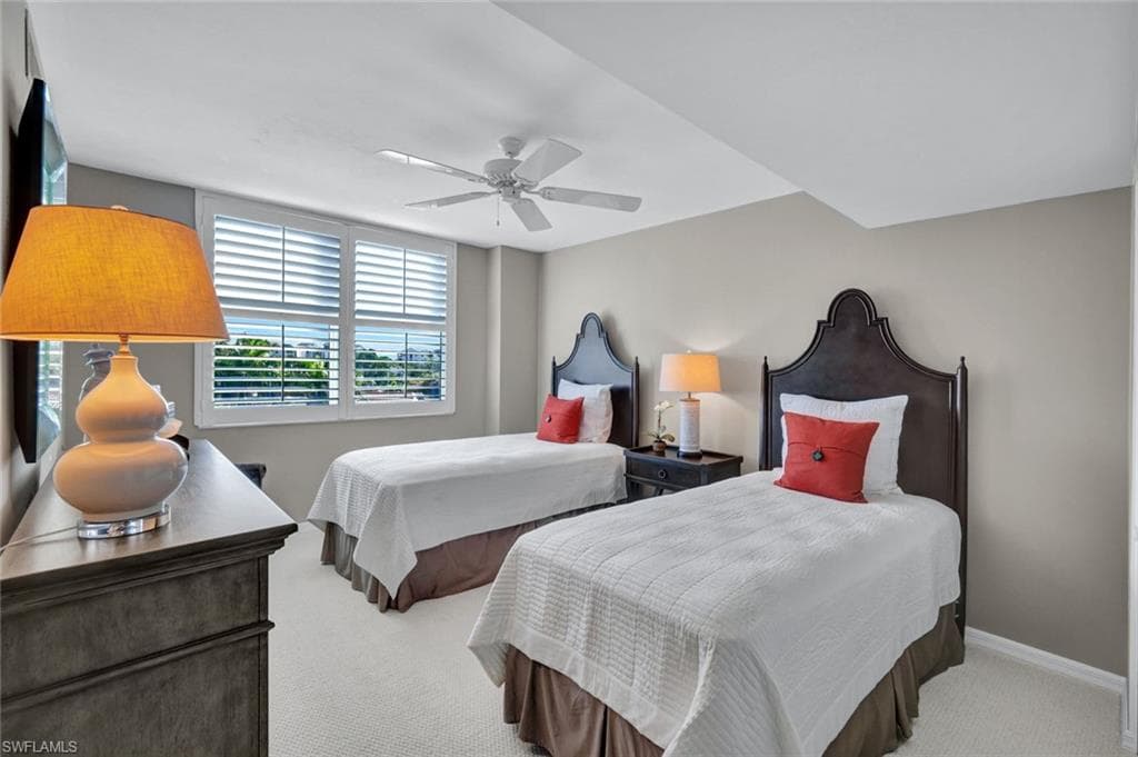 6585 Nicholas Blvd 404, Naples, FL 34108-21