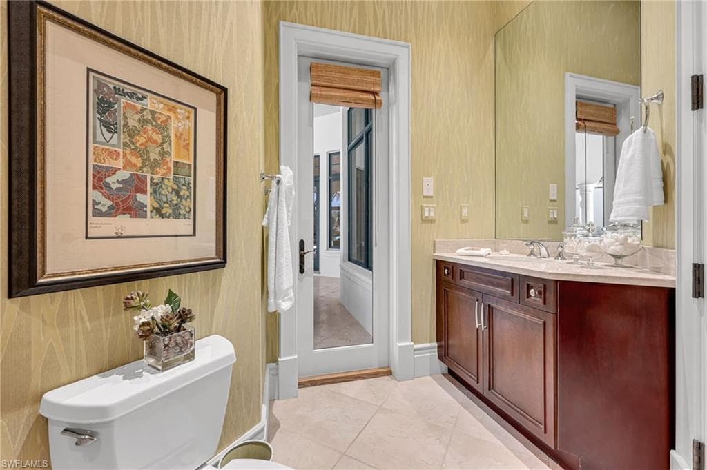 1580 Marsh Wren Ln, Naples, FL 34105-30