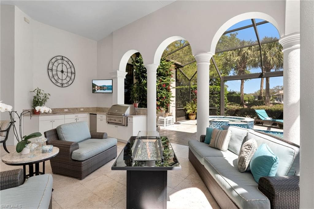 1580 Marsh Wren Ln, Naples, FL 34105-34