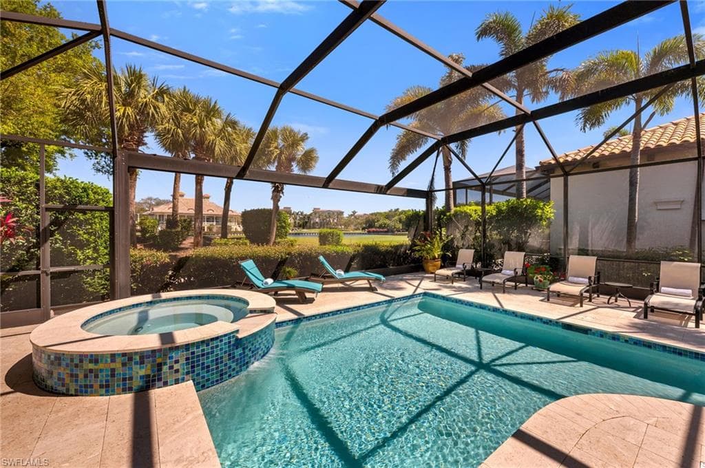 1580 Marsh Wren Ln, Naples, FL 34105-36