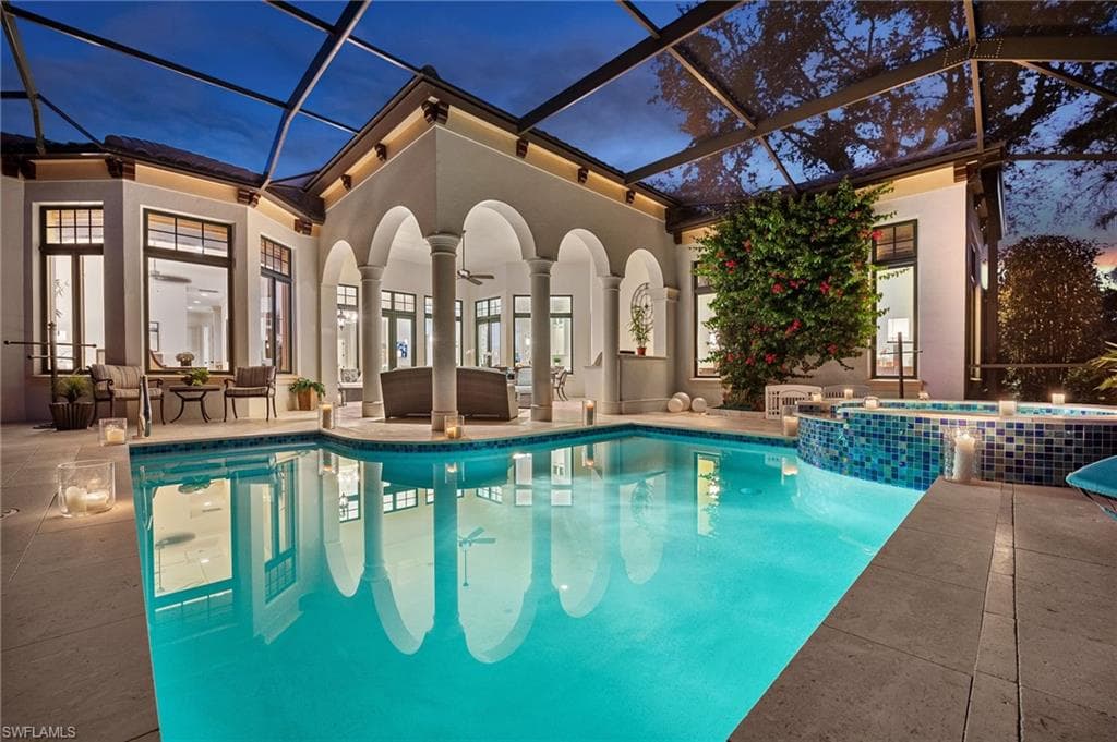 1580 Marsh Wren Ln, Naples, FL 34105-3