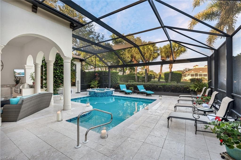 1580 Marsh Wren Ln, Naples, FL 34105-49
