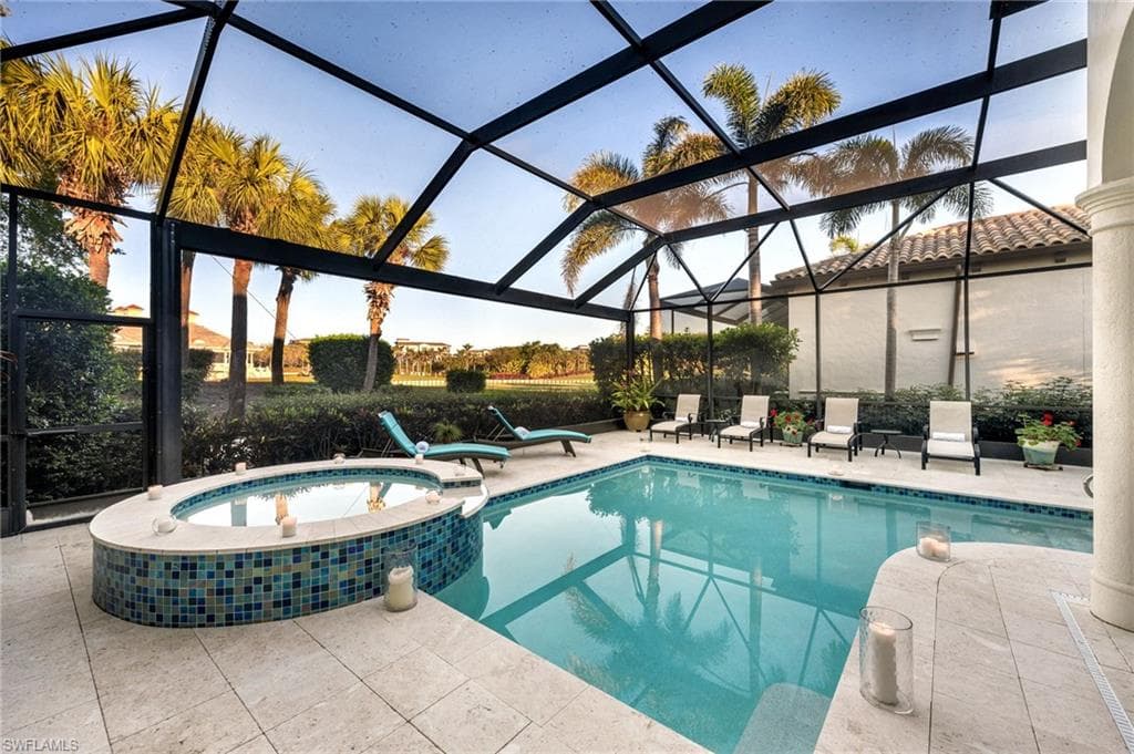 1580 Marsh Wren Ln, Naples, FL 34105-50