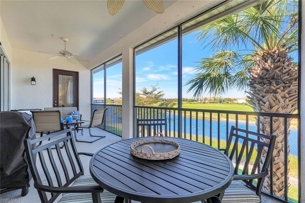8735 Coastline Ct 202, Naples, FL 34120-30