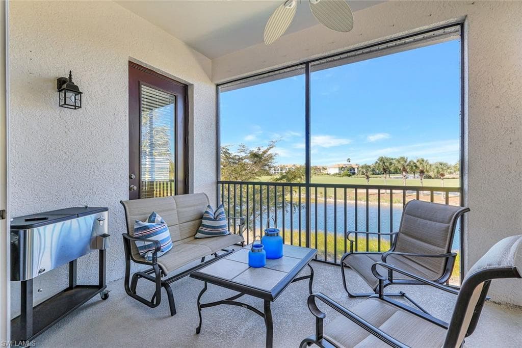 8735 Coastline Ct 202, Naples, FL 34120-31