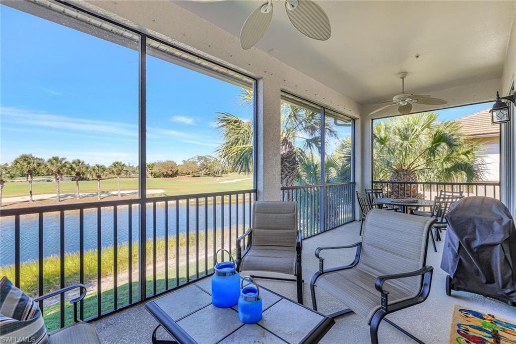 8735 Coastline Ct 202, Naples, FL 34120-32