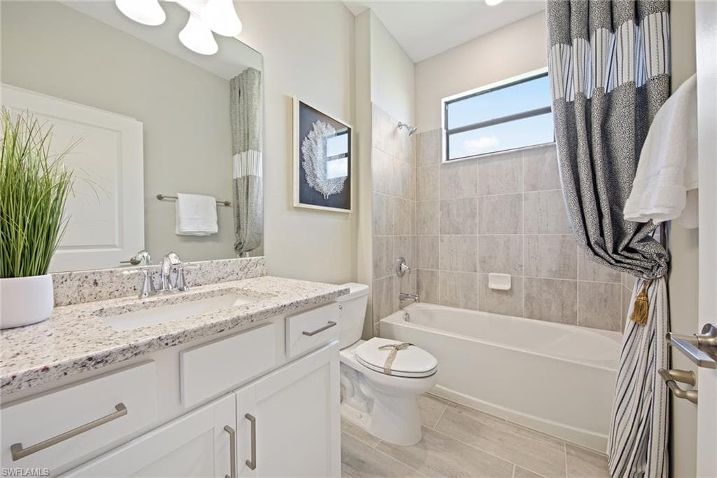 3915 45th St, Cape Coral, FL 33991-23