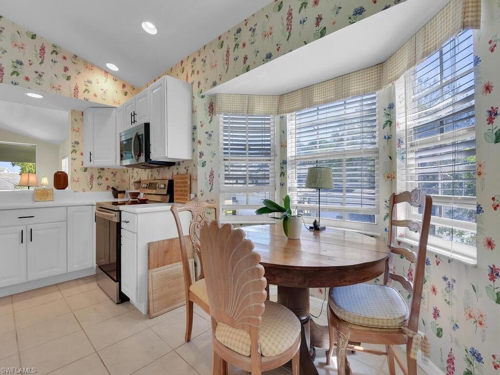 8515 Mystic Greens Way 106, Naples, FL 34113-21