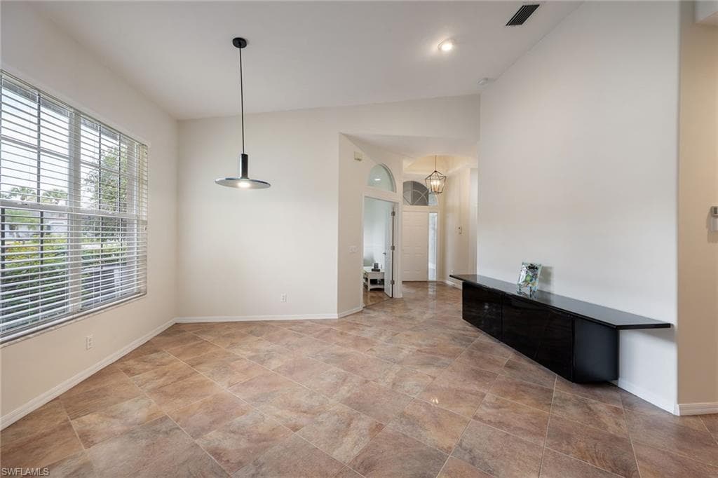 1195 Imperial Dr 56, Naples, FL 34110-10