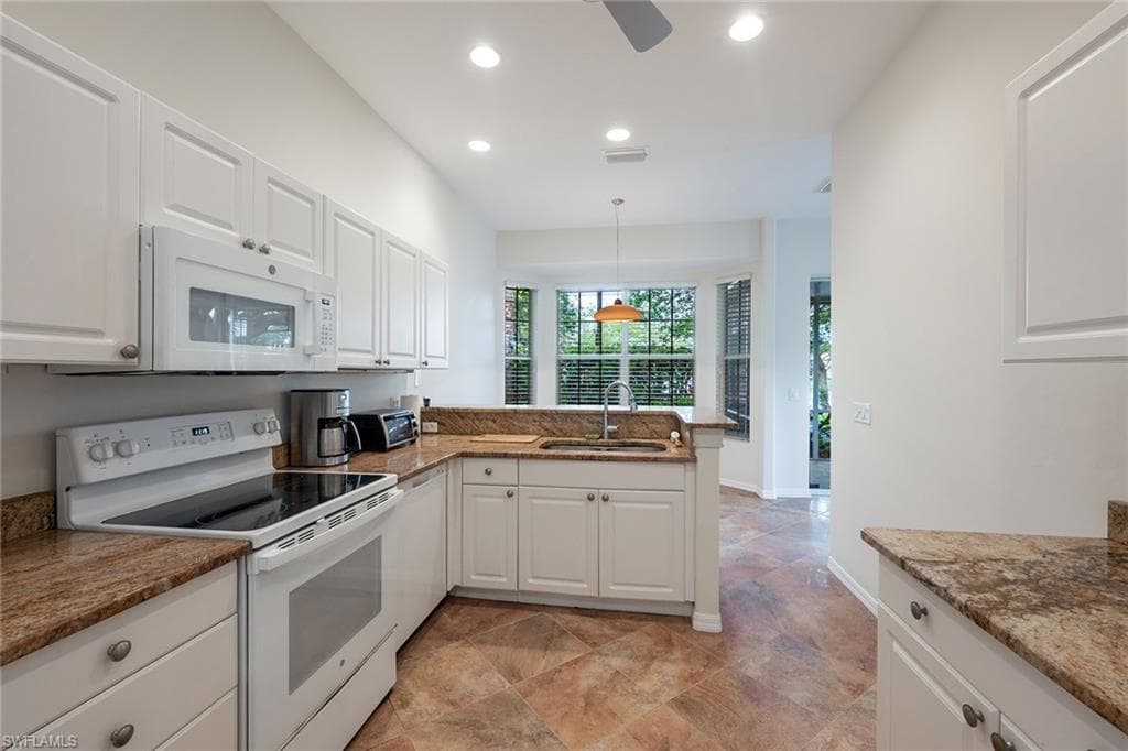 1195 Imperial Dr 56, Naples, FL 34110-12