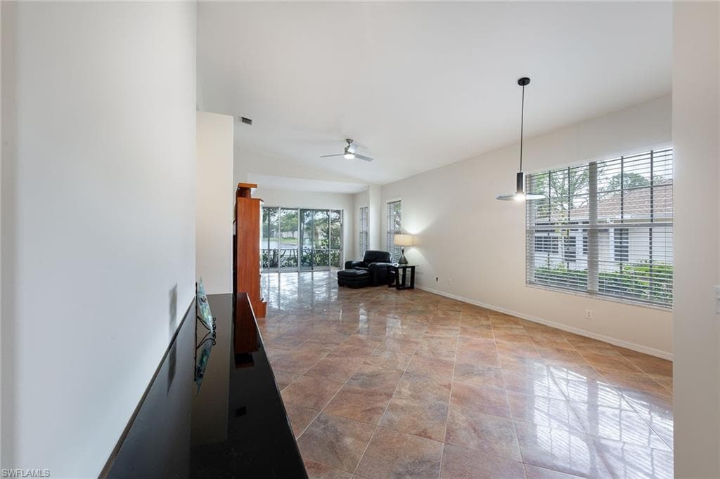 1195 Imperial Dr 56, Naples, FL 34110-4