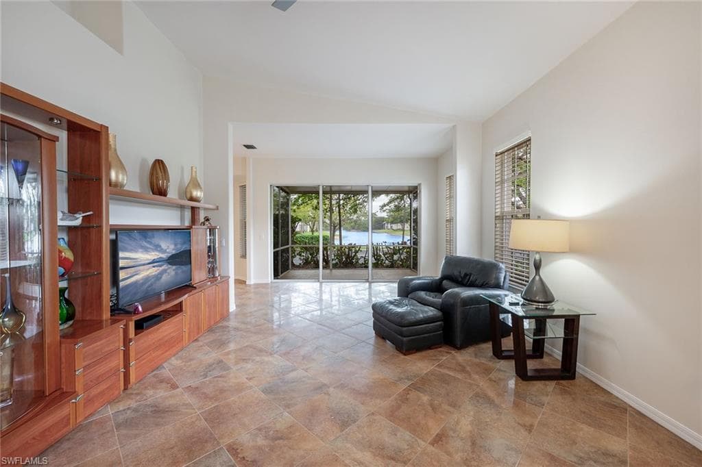 1195 Imperial Dr 56, Naples, FL 34110-7