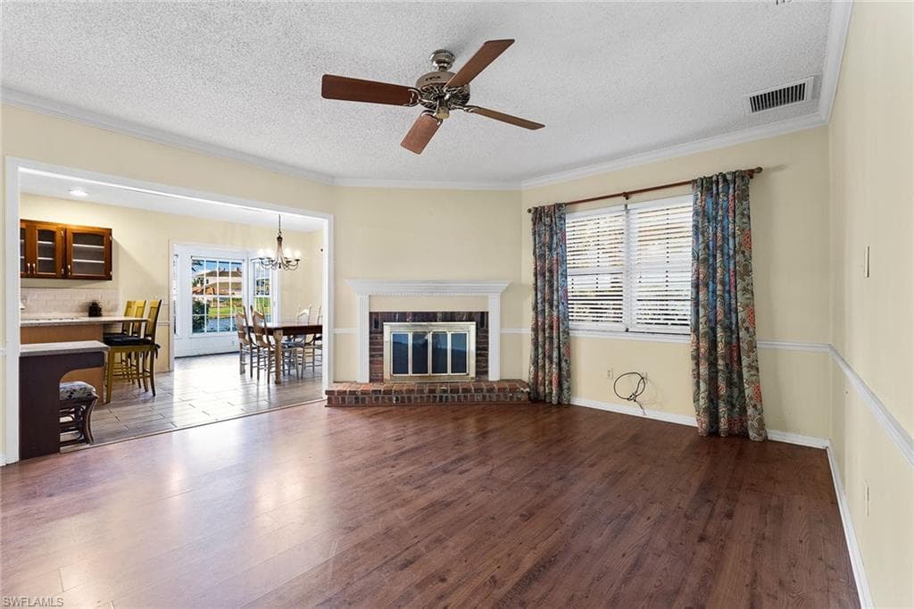 517 Devils Ln, Naples, FL 34103-10