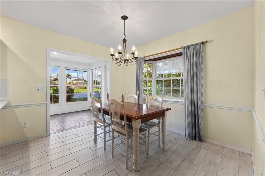 517 Devils Ln, Naples, FL 34103-14