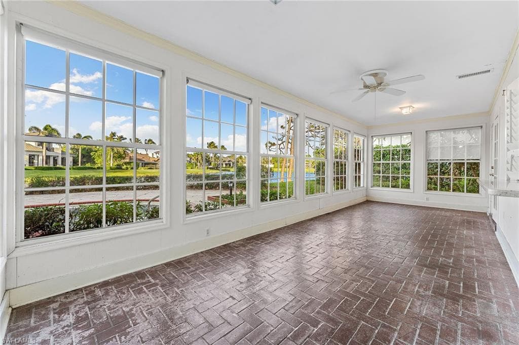 517 Devils Ln, Naples, FL 34103-20