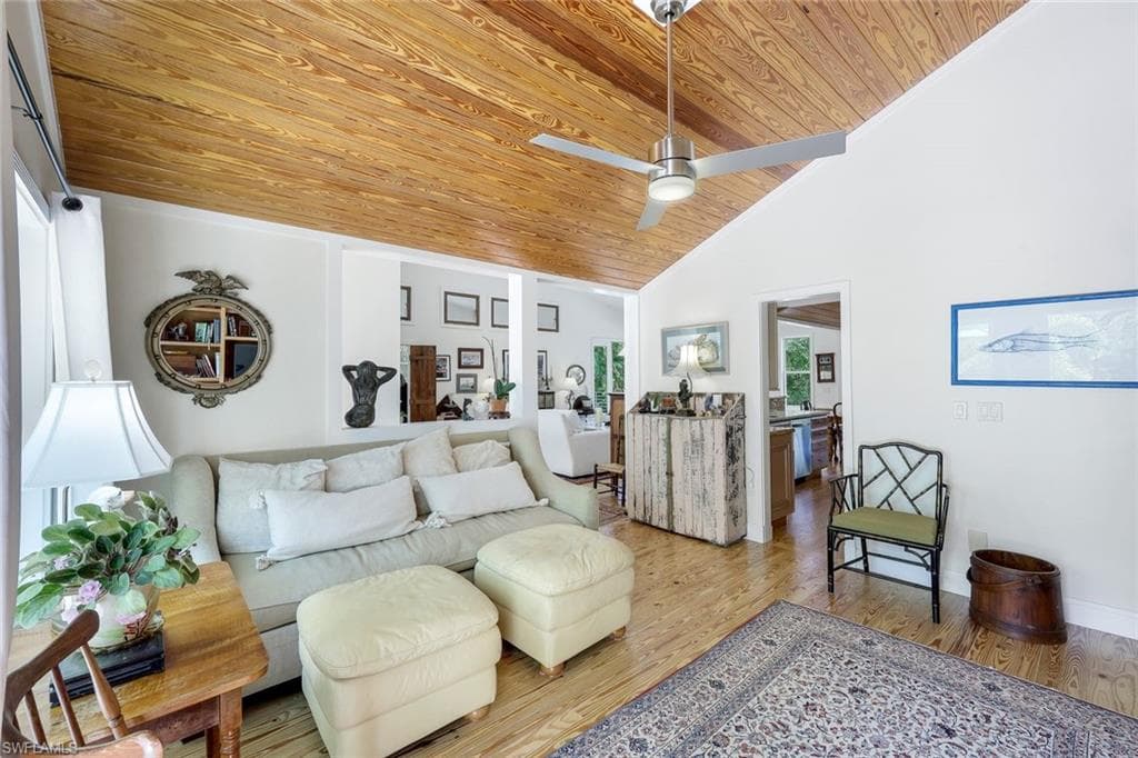 3643 North Rd, Naples, FL 34104-17