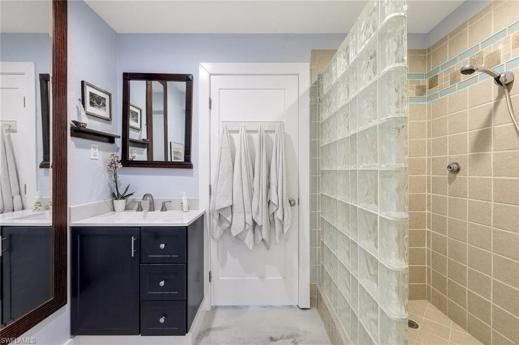 3643 North Rd, Naples, FL 34104-22