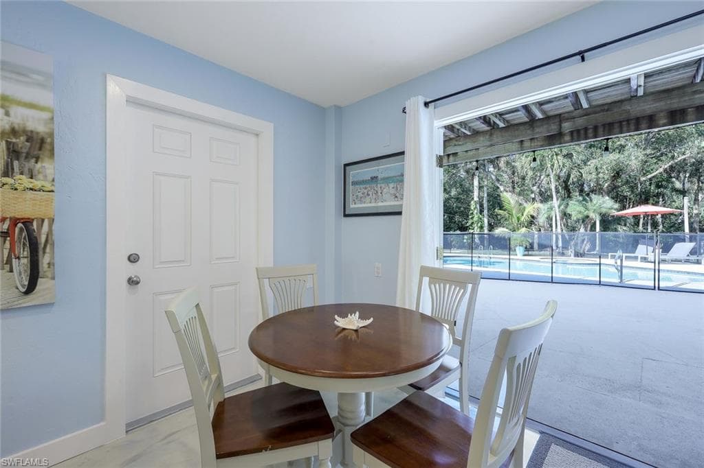 3643 North Rd, Naples, FL 34104-25