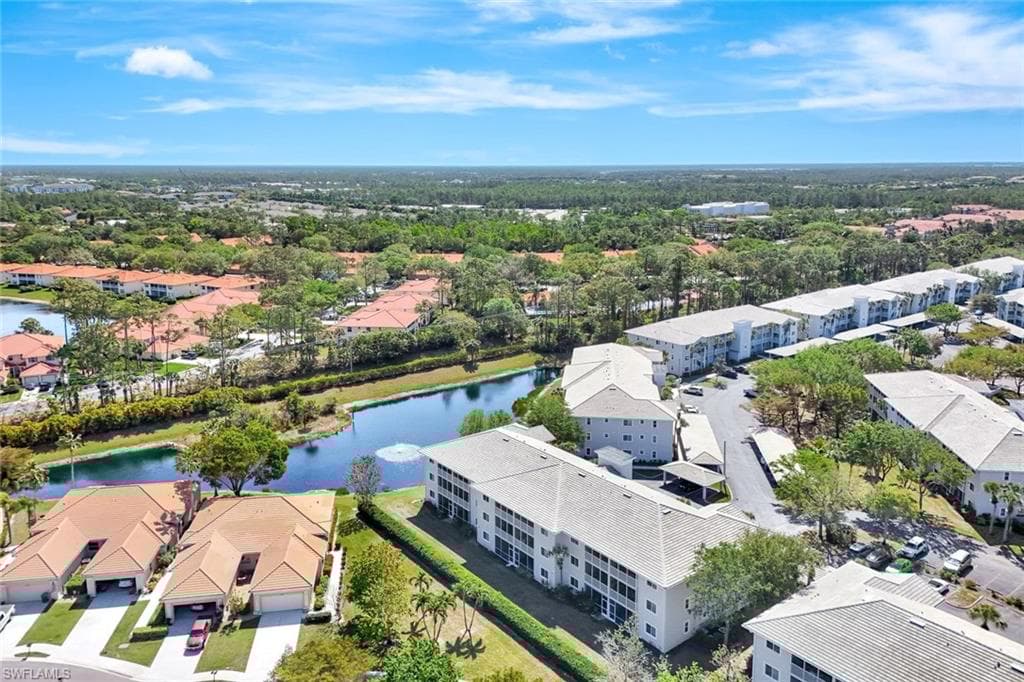 7831 Regal Heron Cir 304, Naples, FL 34104-28