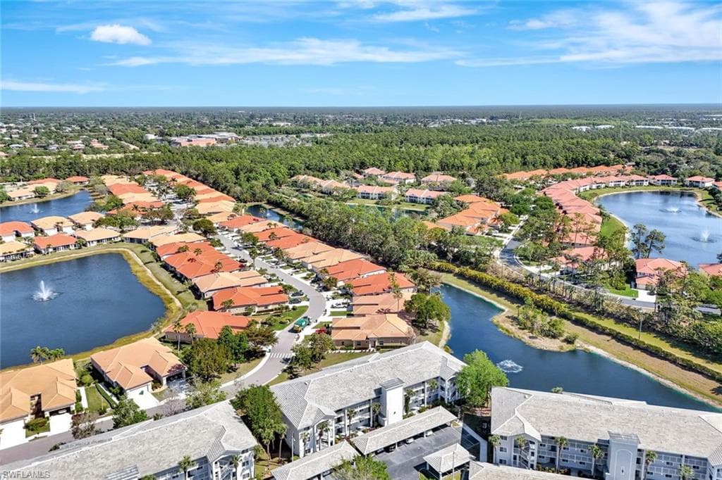 7831 Regal Heron Cir 304, Naples, FL 34104-37