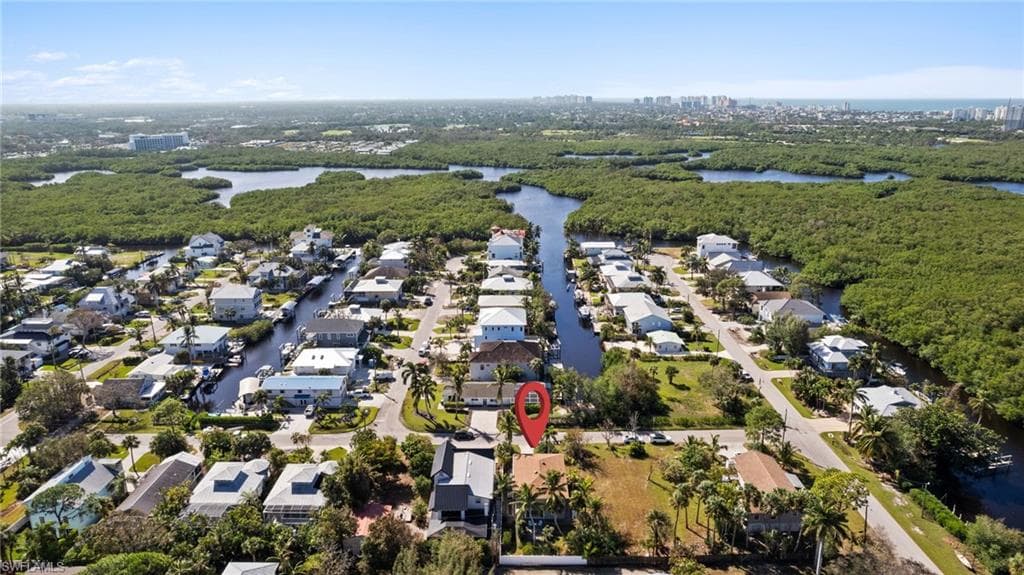 727 Glendale Ave, Naples, FL 34110-3