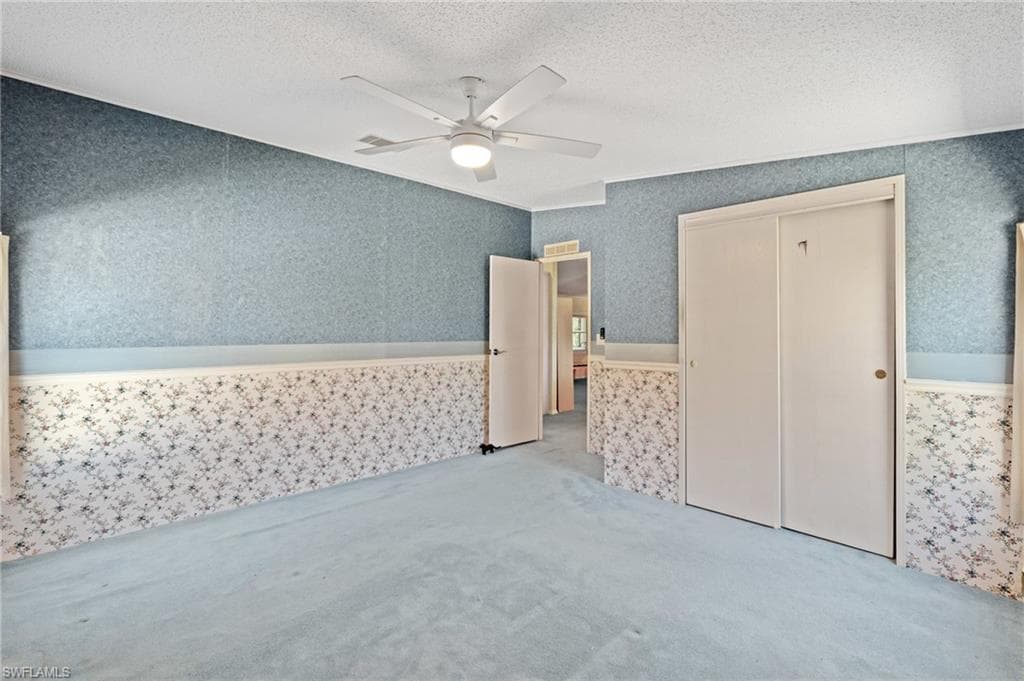 278 Riverwood Rd, Naples, FL 34114-22