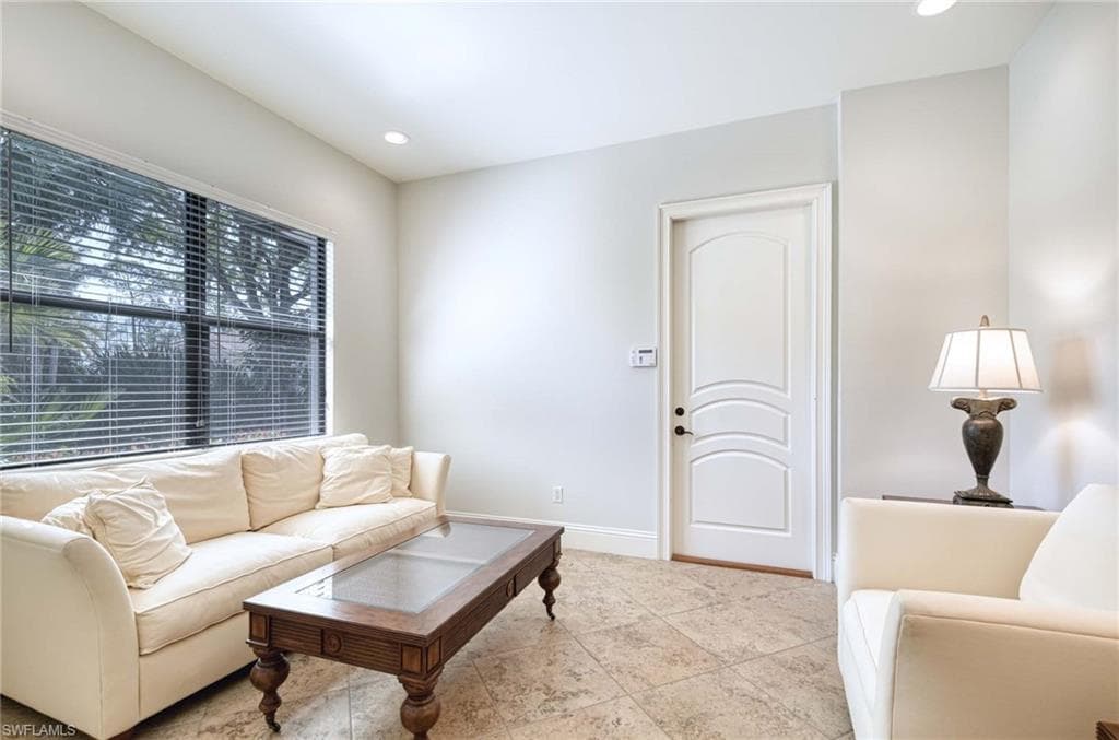 3027 Mona Lisa Blvd, Naples, FL 34119-24